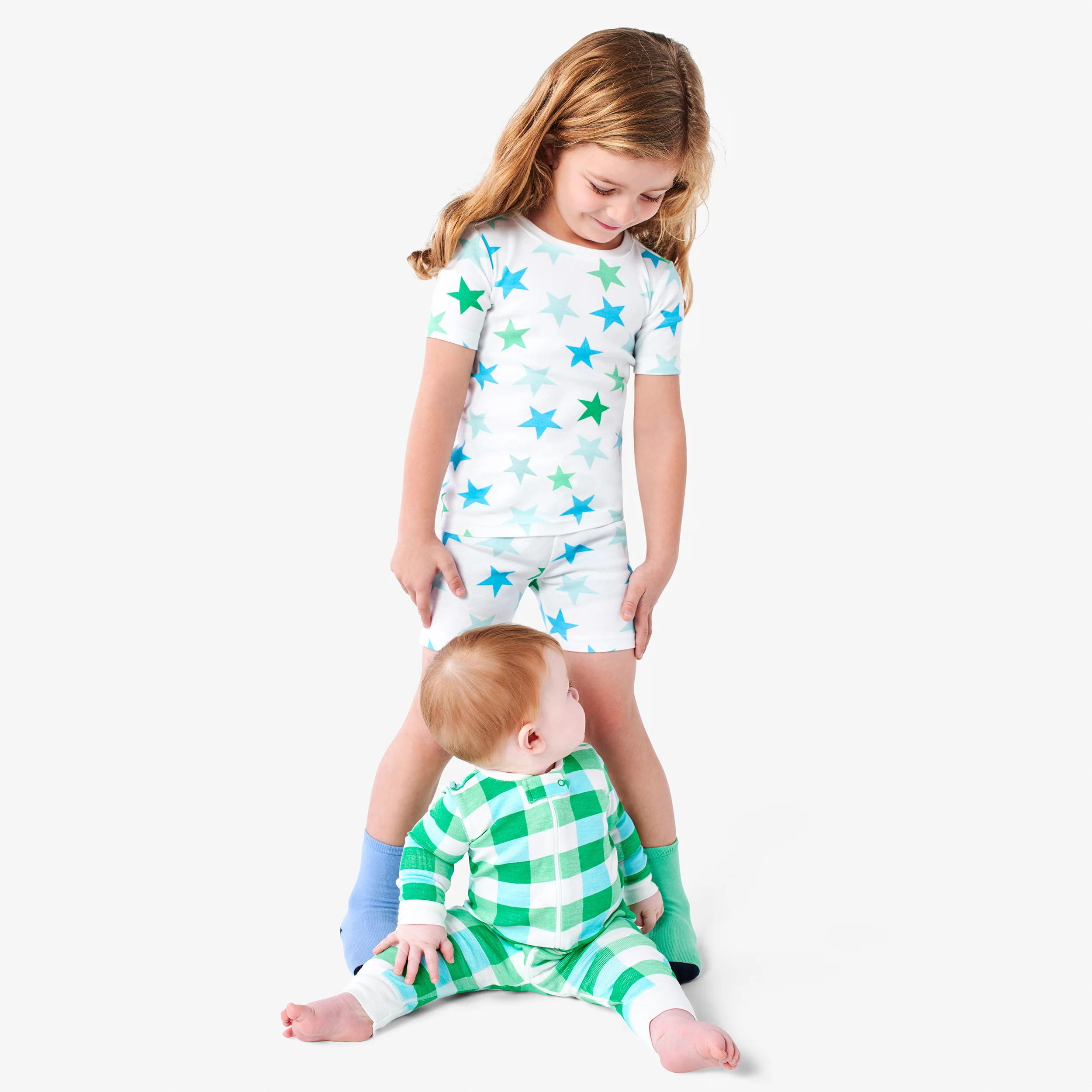 11826-kids-organic-short-sleeve-pj-top-in-cutout-star-1.webp