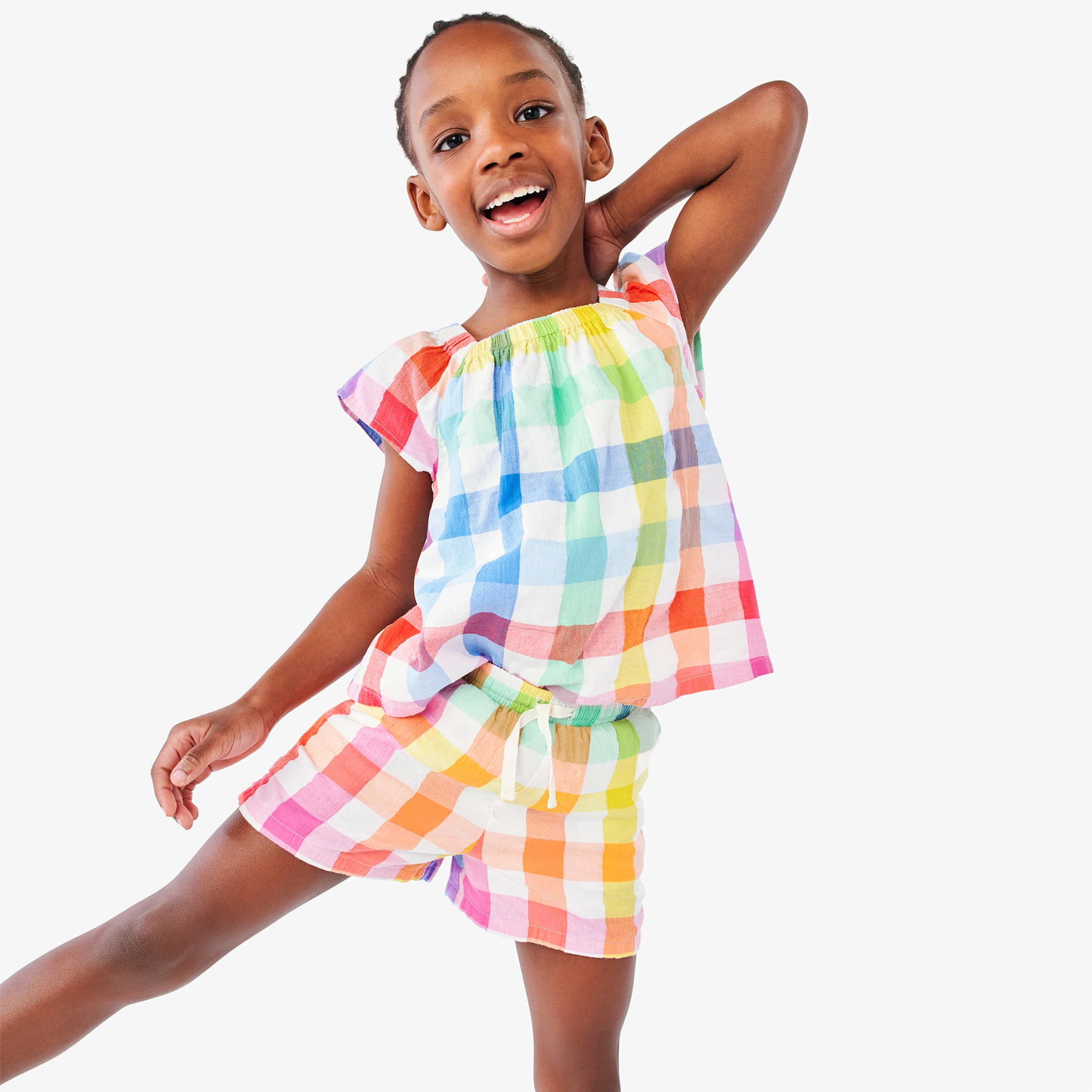 Kids beach short in rainbow gingham
