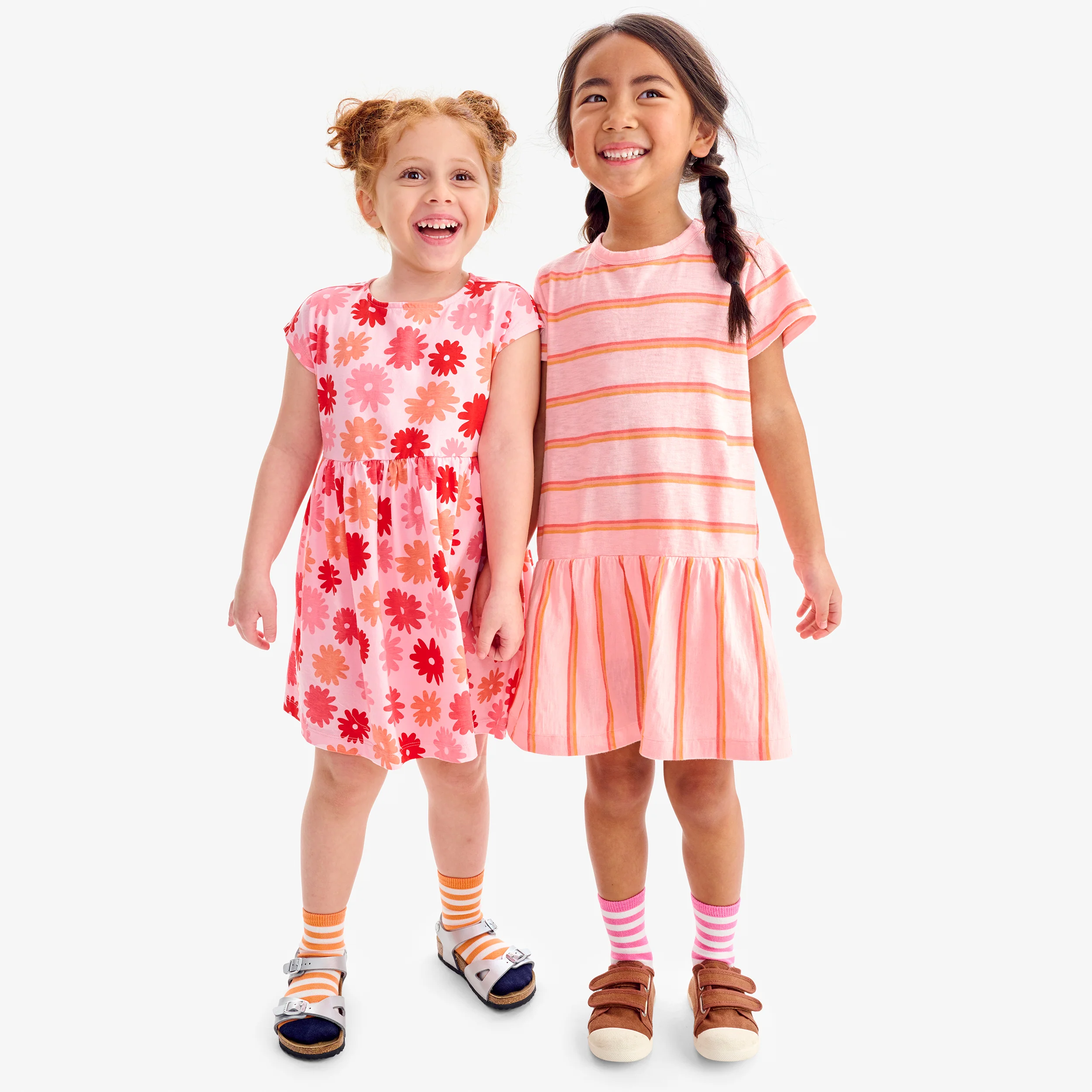 13848-kids-backyard-dress-in-full-blooms-1.webp