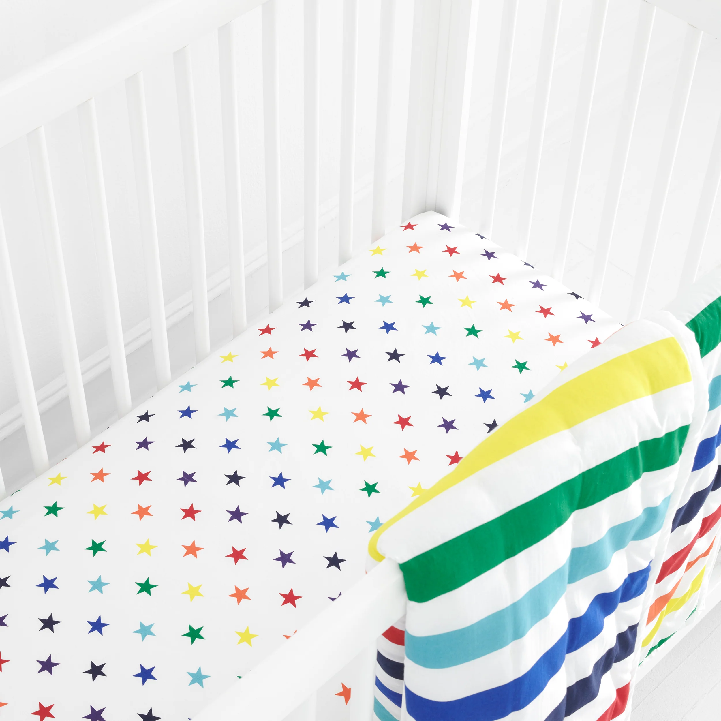 14936-baby-crib-fitted-sheet-1.webp