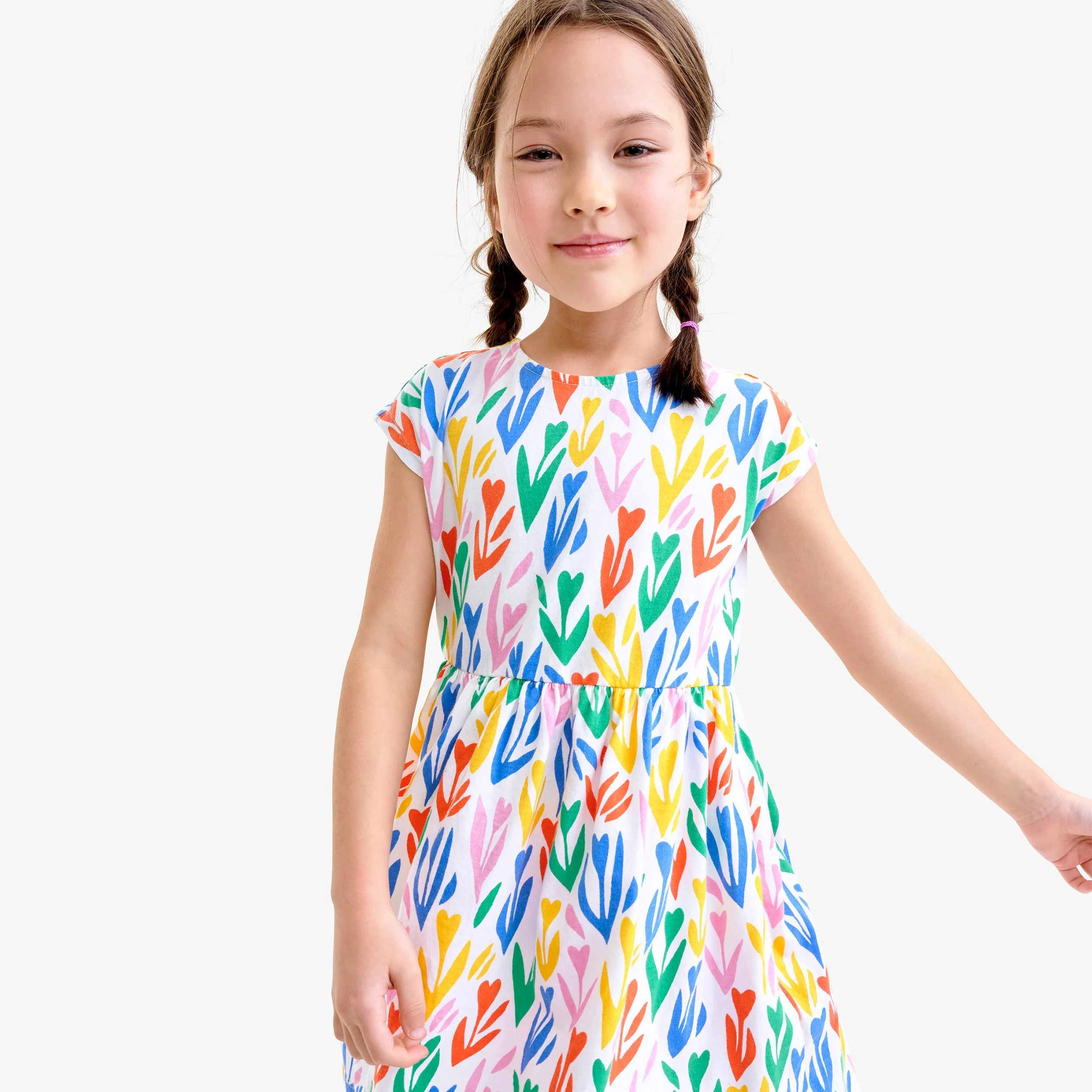 Kids backyard dress in rainbow tulip fields