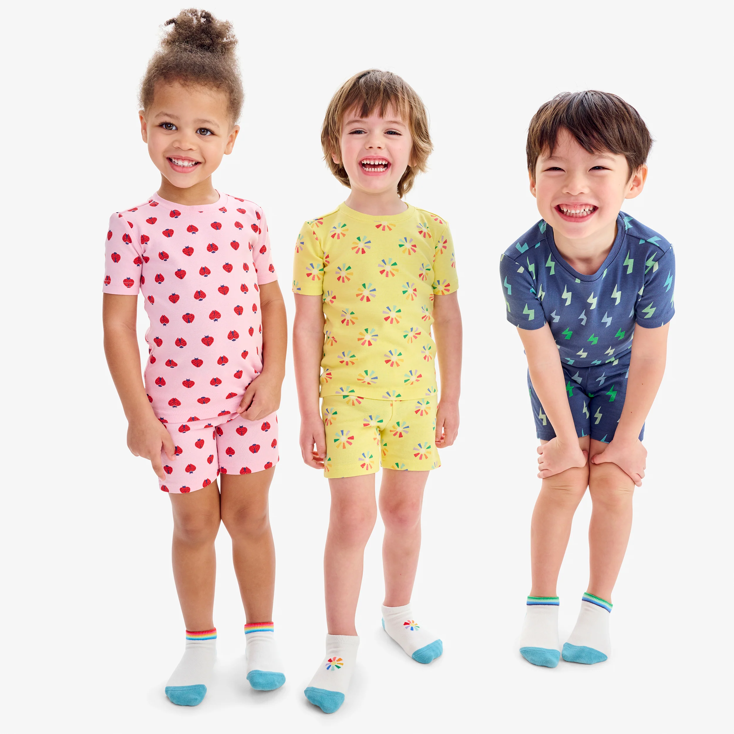 18548-kids-organic-short-sleeve-pj-top-in-bolts-1.webp
