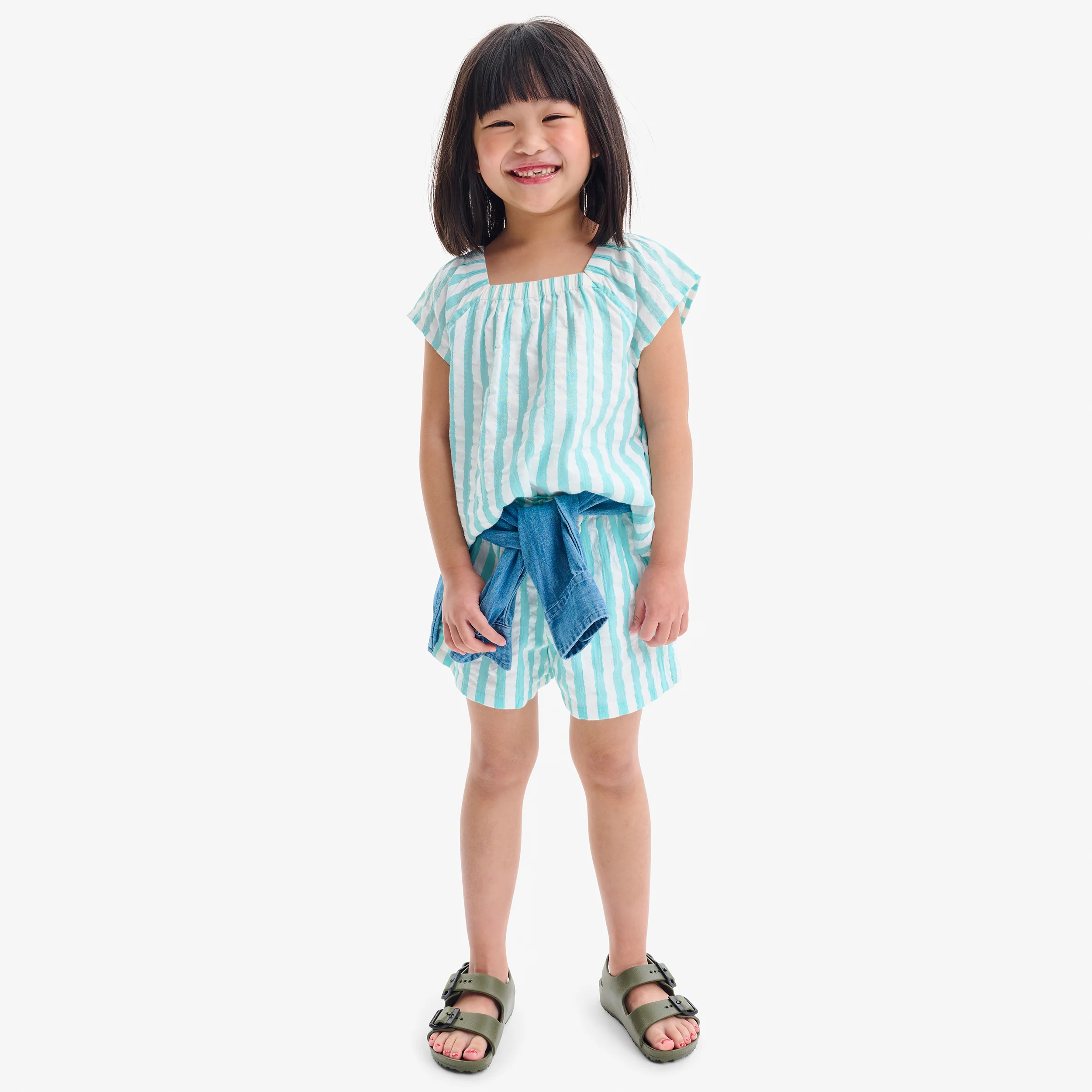 19046-kids-picnic-top-in-seersucker-stripe-1.webp