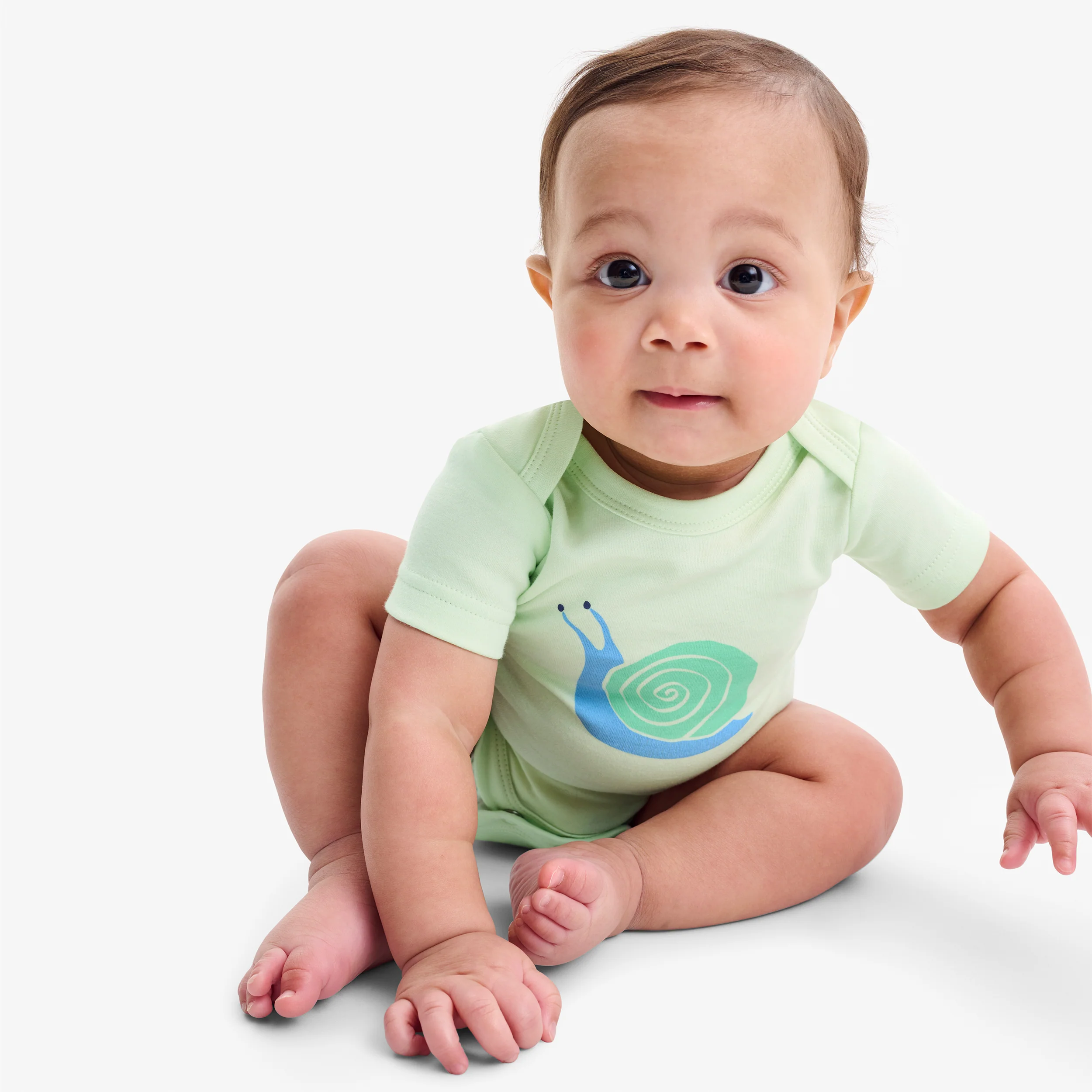 19082-organic-short-sleeve-snail-babysuit-1.webp