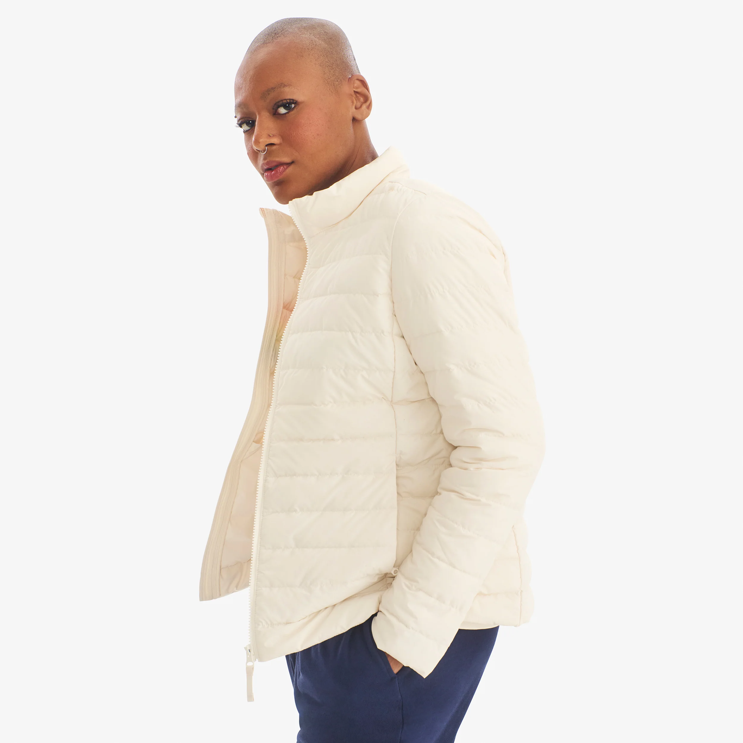 20964-adult-lightweight-puffer-jacket-women-s-fit–1.webp