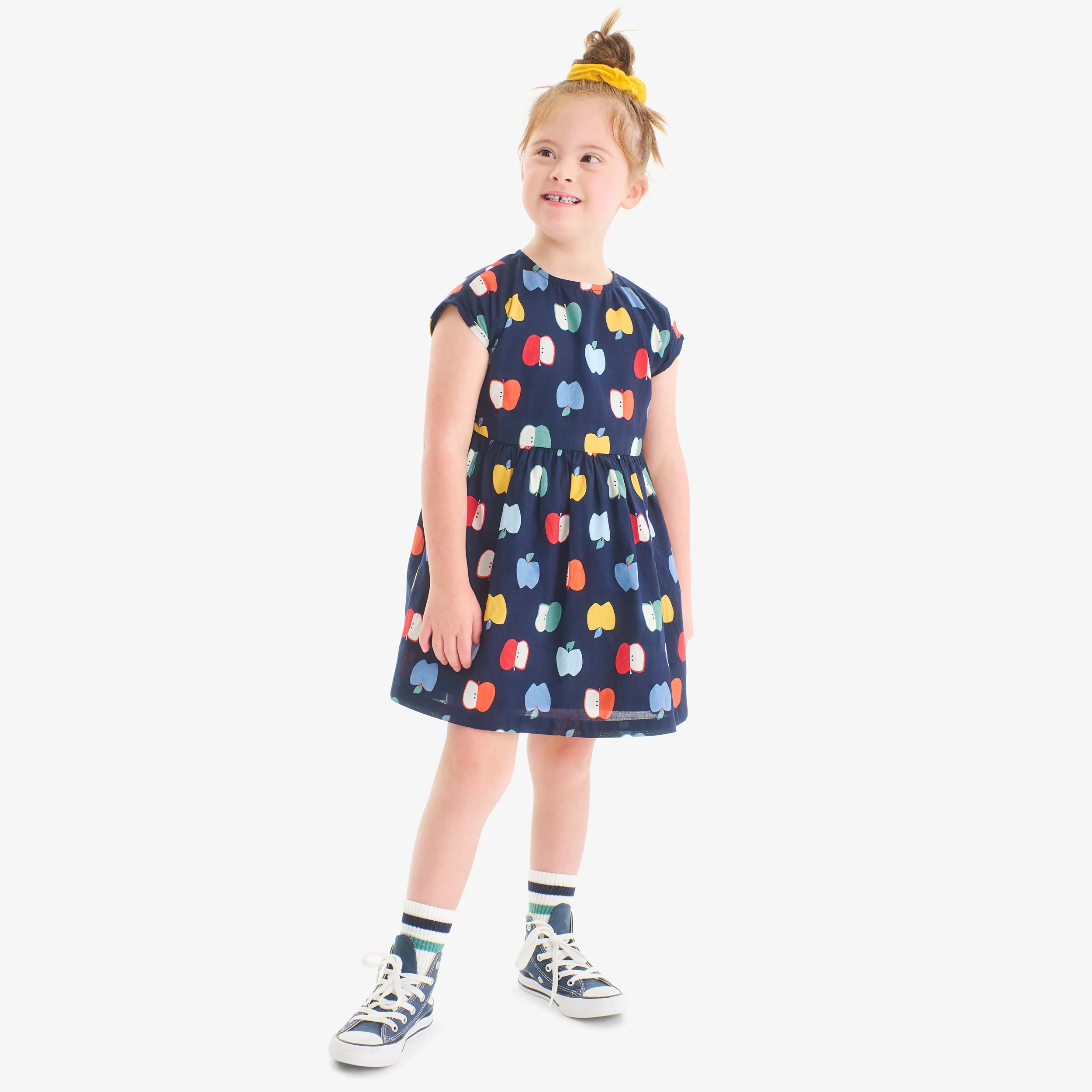 Kids backyard dress in rainbow apples